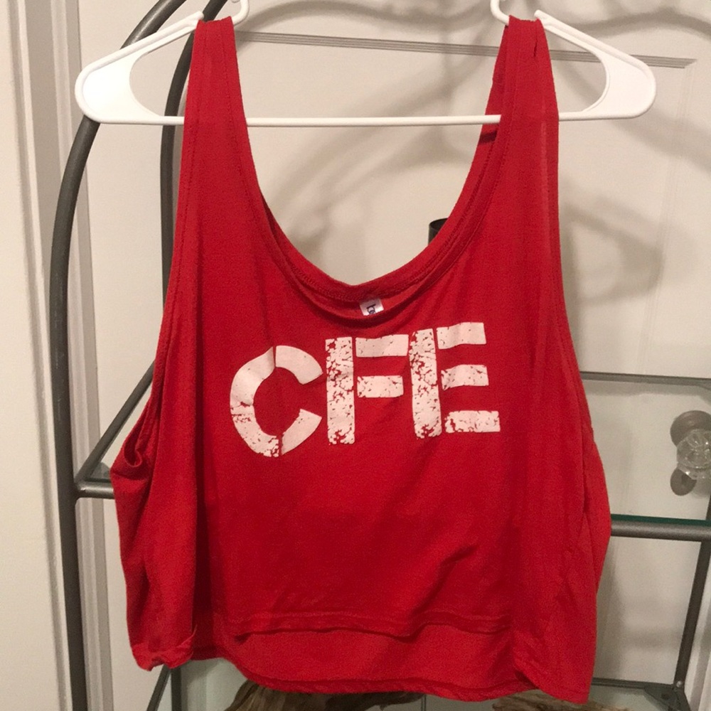 crop top